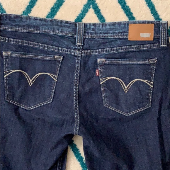 Levi’s Demi Curve Low Rise Skinny Jeans - Picture 3 of 4